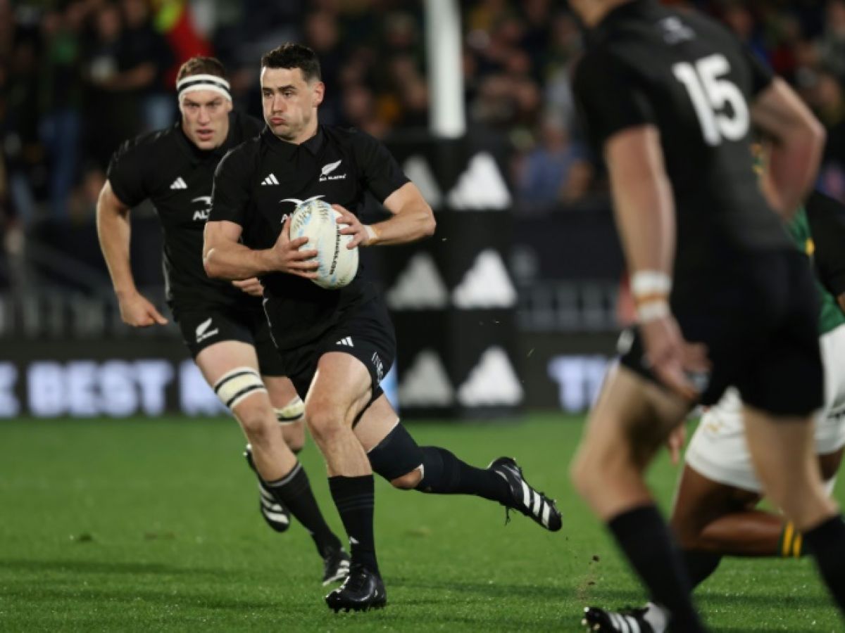 Rugby: les All Blacks continueront de surveiller les migraines de Will Jordan, leur homme en forme