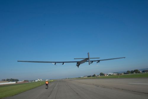Solar Impulse : l’avion solaire prêt pour son tour du monde