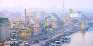 Des records de pollution à Kiev après les feux de forêts à Tchernobyl