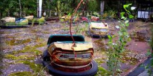 Tchernobyl : un drone visite la ville meurtrie de Pripyat