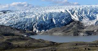La glace du Groenland cache un immense lac ancien