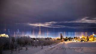 Phénomène météo extraordinaire : les piliers de lumière