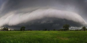 Phénomène météo extraordinaire : le derecho, une ligne d'orages ultra-violents