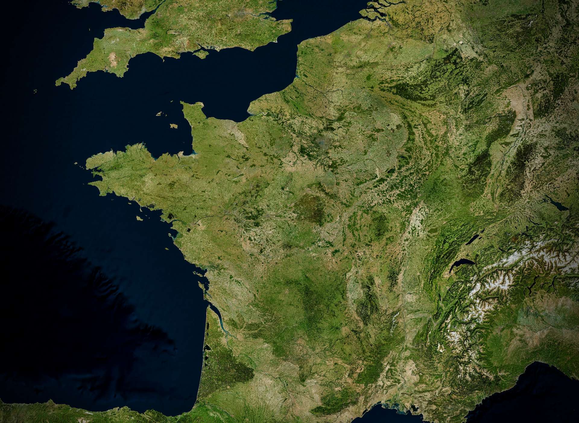 La France qui s'assèche depuis deux décennies vue de l'espace : le changement est impressionnant !