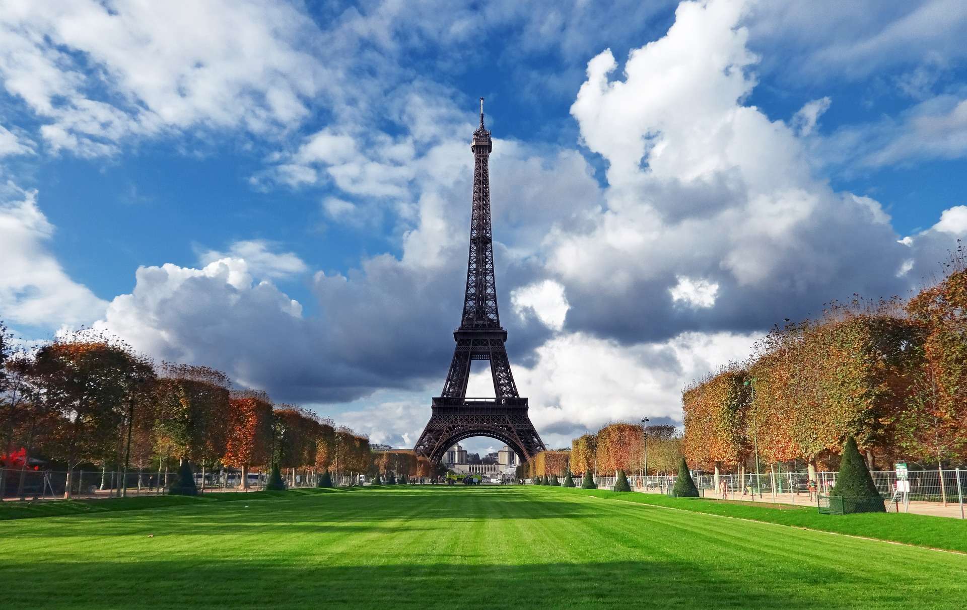 L'automne 2023 est le plus chaud enregistré en France