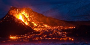 Islande : une faille massive d’environ 15 Km inquiète à Grindavik mais l’incertitude persiste sur une éventuelle éruption