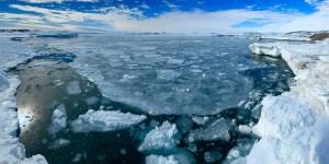Vers un point de bascule climatique : l’Antarctique perd sa glace de mer à un rythme inquiétant