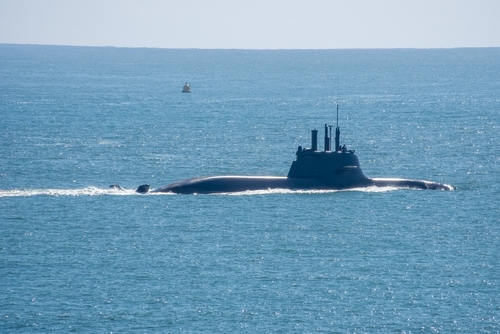 Un sous-marin nucléaire de la Royal Navy et son équipage battent le record de la plus longue patrouille, après plus de 6 mois en mer