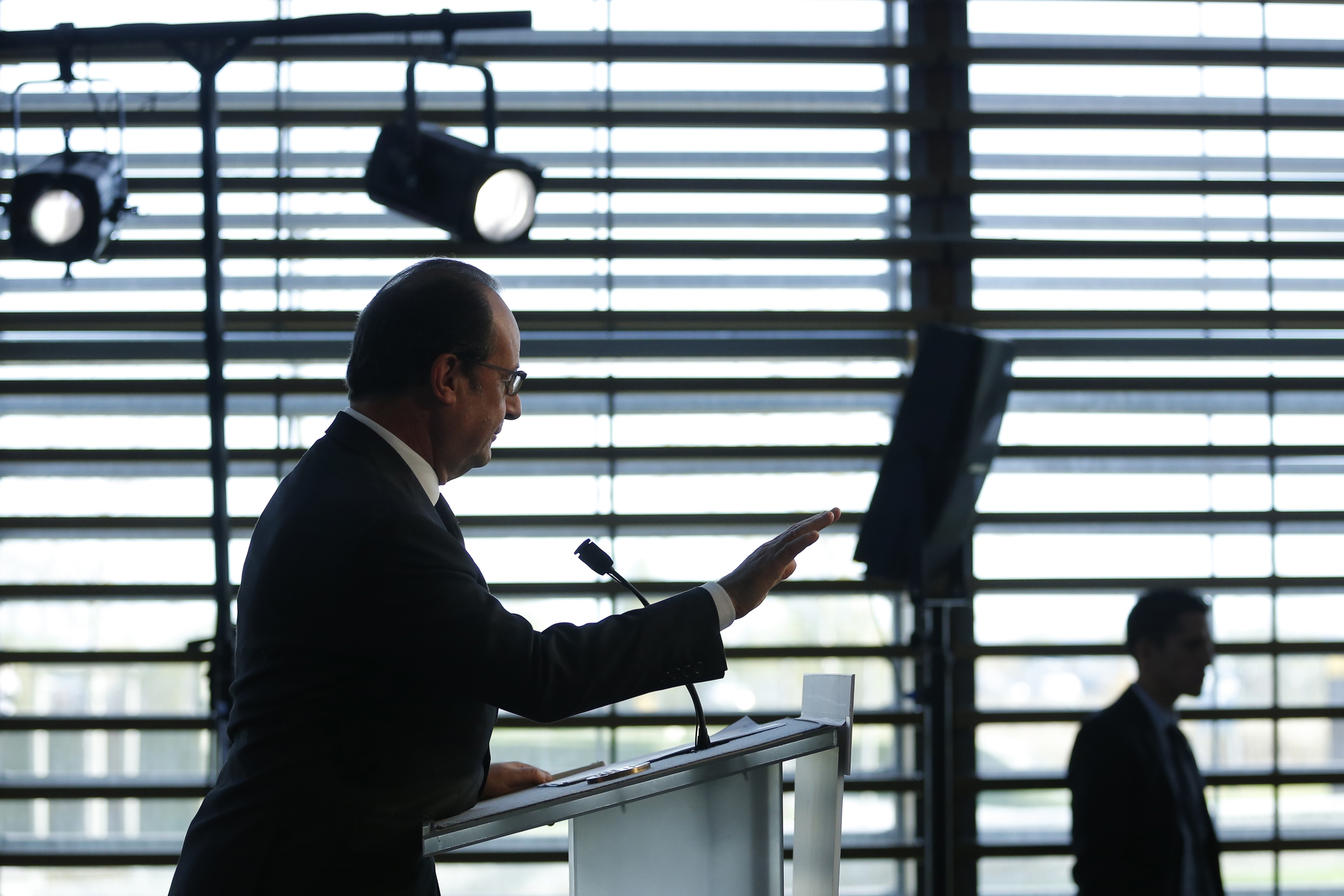 COP 21: 'L'appui de la Chine est essentiel', selon Hollande
