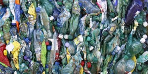 Recycler davantage le plastique, une promesse semée d’embûches