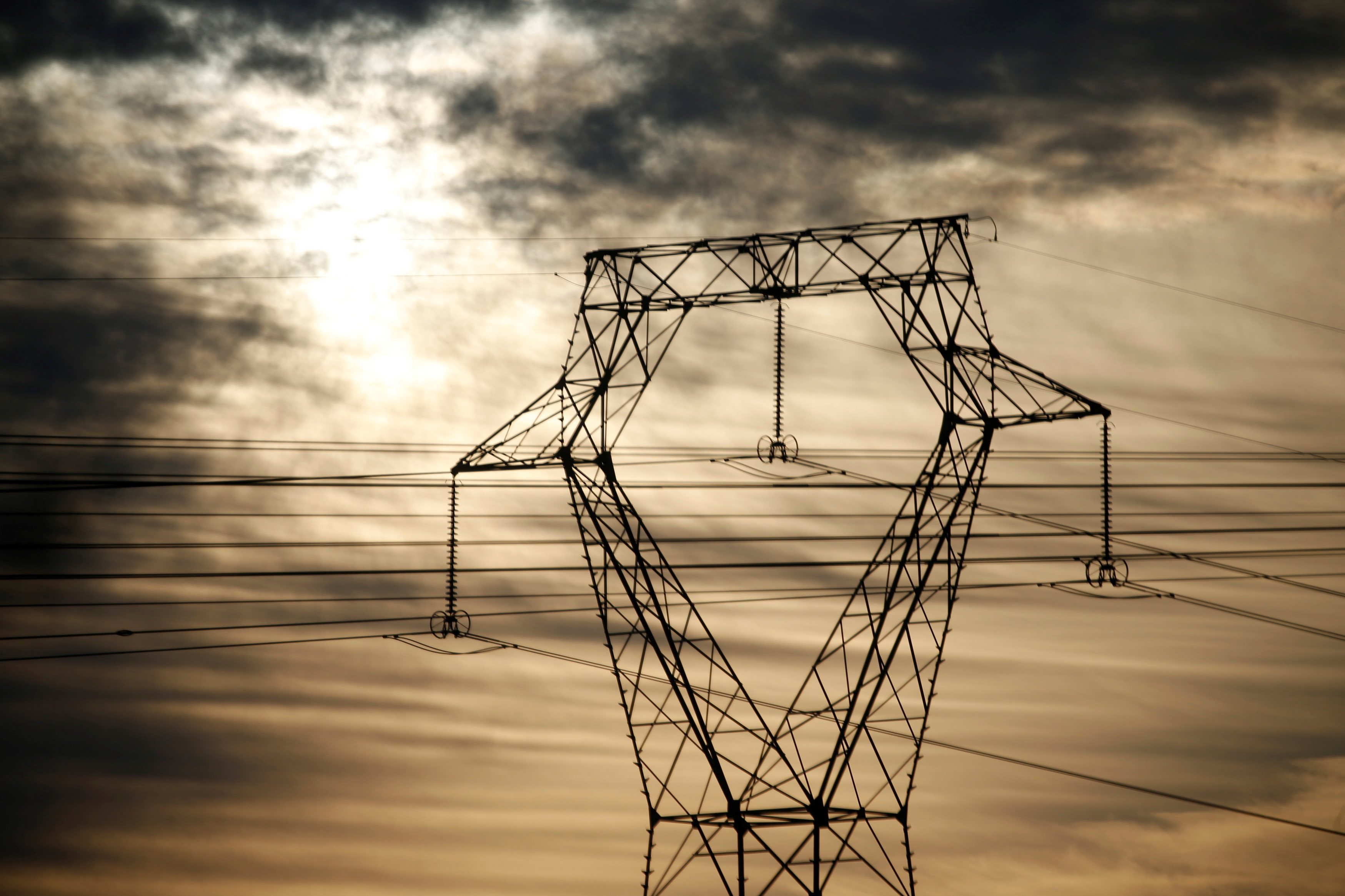 Trois questions pour comprendre la flambée des prix de l'électricité en France