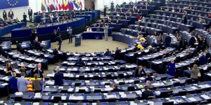 Climat : l'UE veut faire payer le CO2 aux ménages, malgré le risque social
