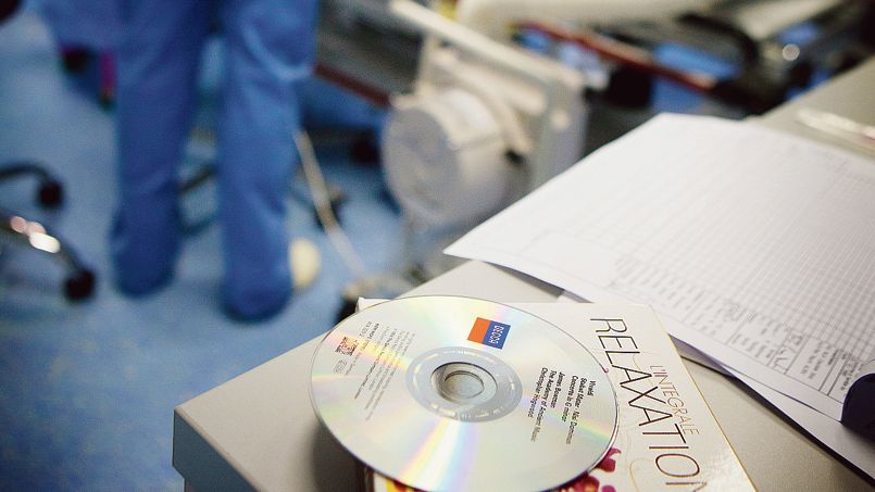 À l'hôpital, la musique apaise les douleurs opératoires
