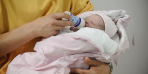Les cosmétiques pour bébés incriminés dans une étude