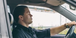 Conduire fatigué revient à conduire en état d’ébriété
