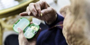 Pourquoi les médicaments contre Alzheimer sont dans le viseur