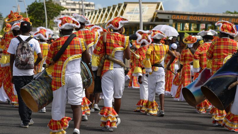 Caraïbes : le mystère des bébés du carnaval