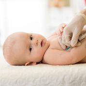 Vaccins obligatoires: les parents auront un délai de 3 mois pour mettre à jour leur enfant