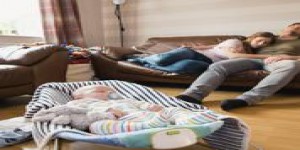 Six ans après la naissance de leur enfant, le sommeil des parents est toujours perturbé