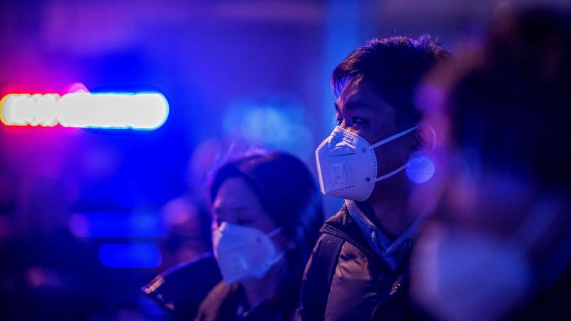 Épidémie en Chine: le bilan passe à 17 morts, l’OMS se réunit mercredi soir
