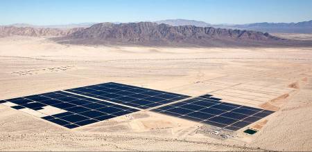 La plus grande centrale solaire du monde vient d'être mise en service en Californie