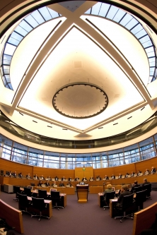 Un tribunal de l’ONU ordonne la libération des militants de Greenpeace détenus en Russie