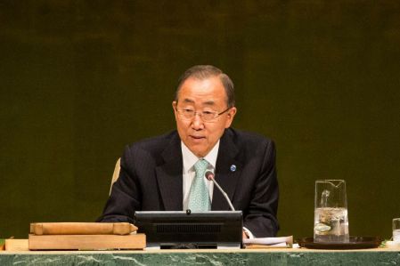 «Le changement climatique menace la paix», dit Ban Ki-moon