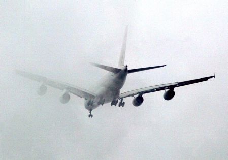 Les États-Unis ouvrent la voie à des normes sur les émissions de CO2 des avions commerciaux