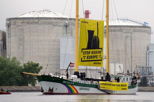  Fessenheim: Greenpeace lance une tournée antinucléaire en voilier