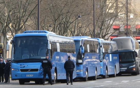 Paris : 50 autocars s'apprêtent à bloquer le centre vendredi matin