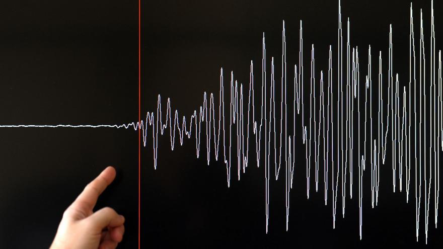 Séisme de magnitude 7,8 au large du Japon, ressenti à Tokyo