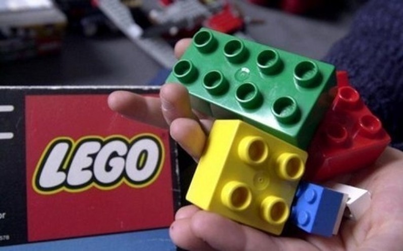 Lego voudrait renoncer à ses briques en plastique