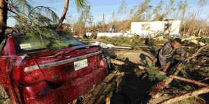 Au moins quatorze morts dans les tornades et inondations au sud des Etats-Unis 