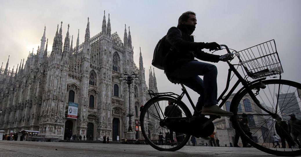 Pollution en Italie : circulation restreinte à Milan, Rome et Naples