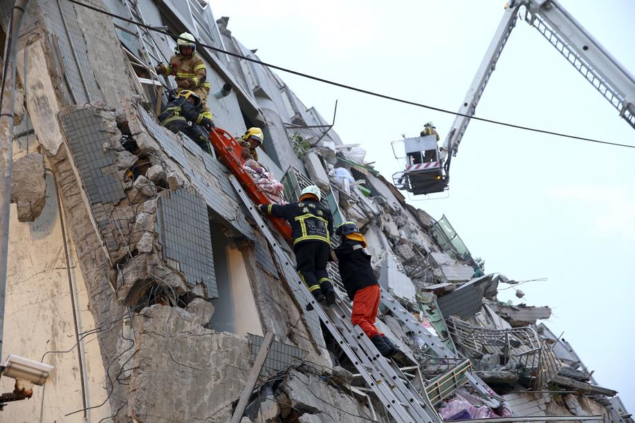 VIDEOS. Taïwan : un puissant séisme fait au moins 5 morts et 300 blessés