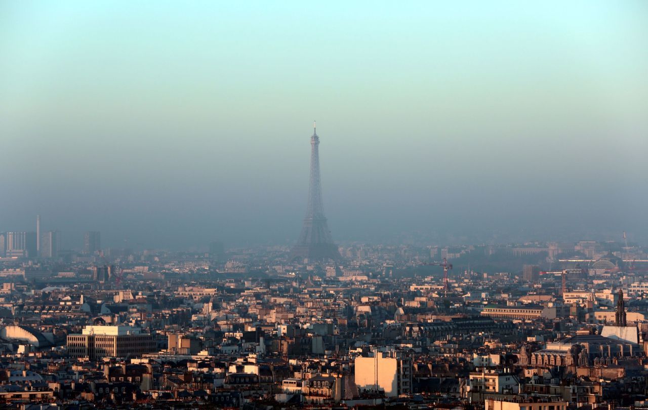 Pollution aux particules : le stationnement résidentiel gratuit à Paris vendredi
