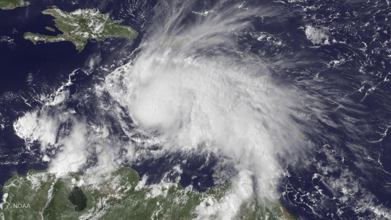 L'ouragan Matthew devient «majeur» sur les Caraïbes