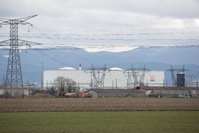 Centrale nucléaire de Fessenheim : Greenpeace porte plainte contre EDF 