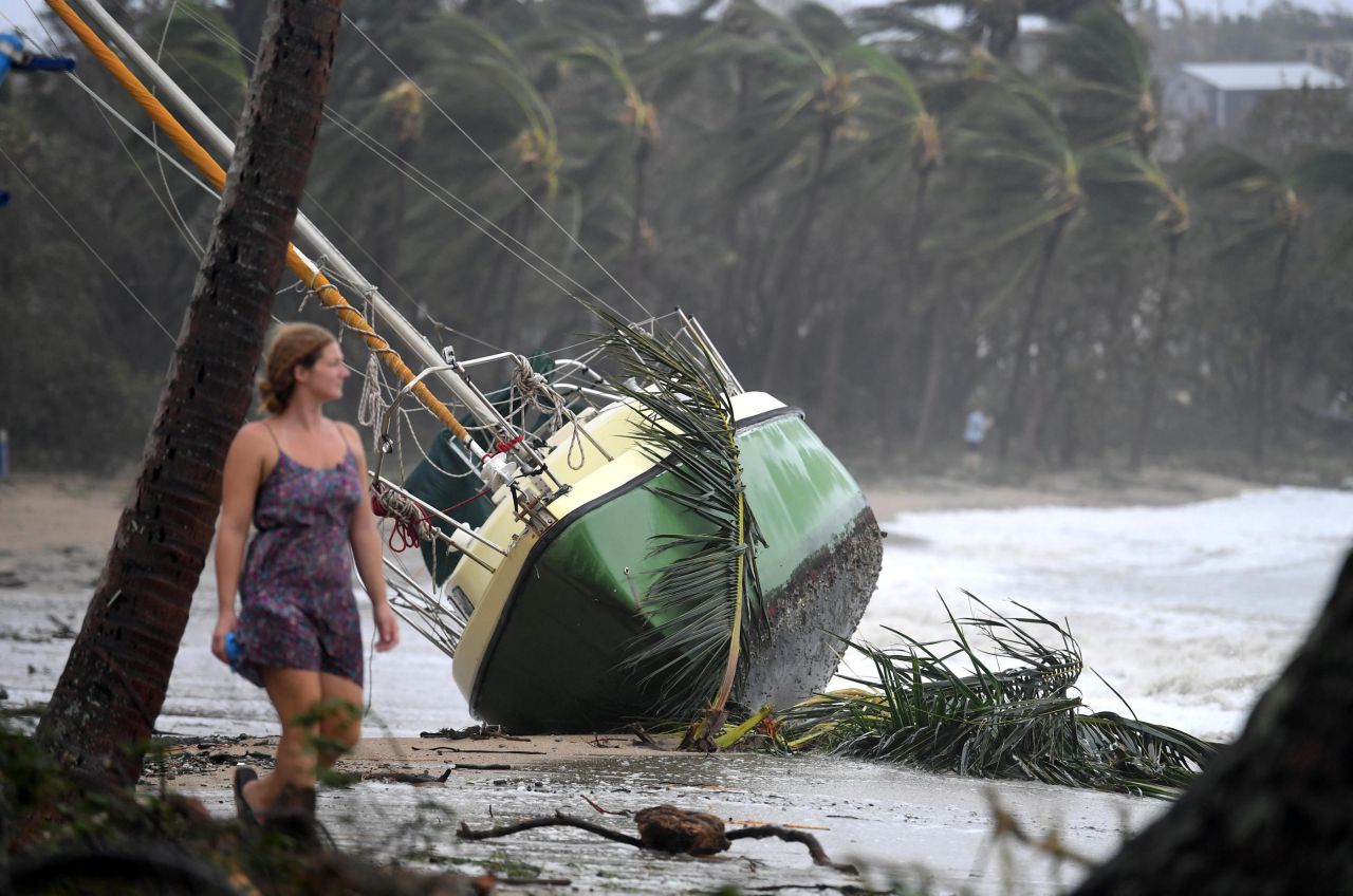 EN IMAGES. Cyclone Debbie : l'Australie constate les dégâts