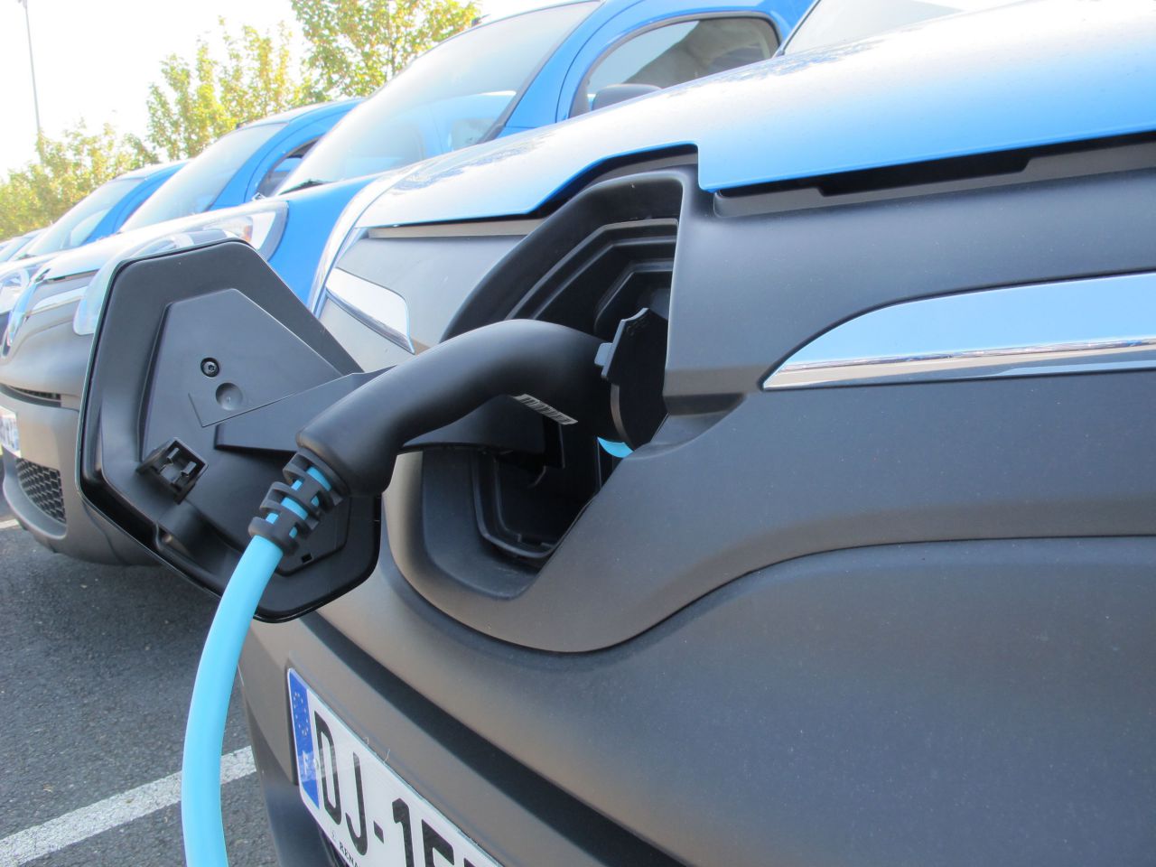 On va manquer d'usines de batteries pour développer la voiture électrique 