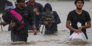 Tempête Harvey : des dégâts considérables au Texas, la Louisiane menacée