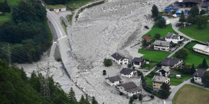 Nouvel éboulement dans les Alpes suisses, plusieurs villages évacués