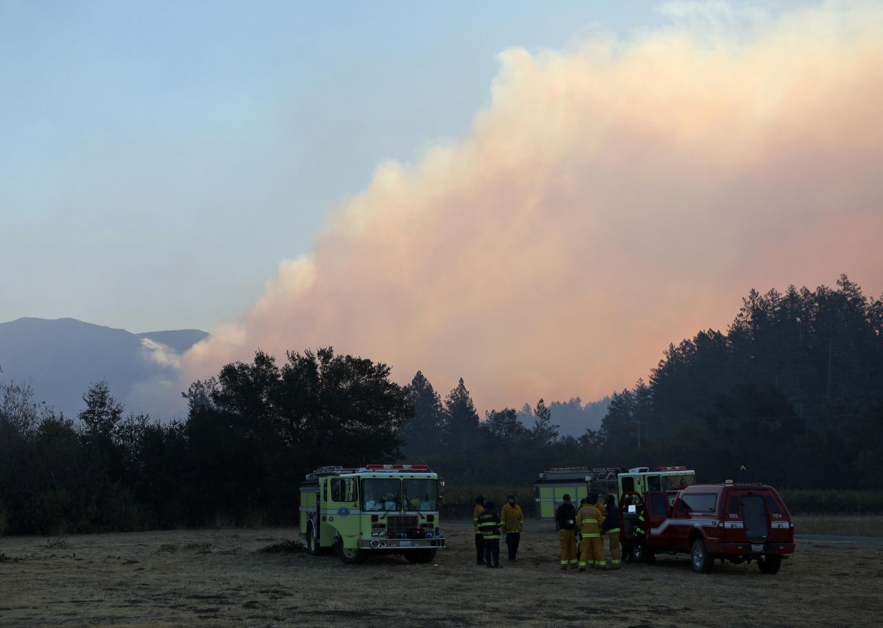 Incendies en Californie : des feux hors de contrôle, le bilan relevé à 26 morts