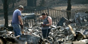 Incendies en Californie : les vents s'intensifient, le bilan grimpe à 36 morts