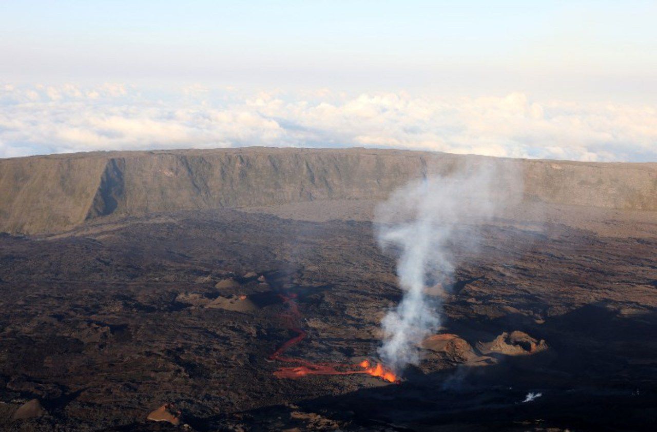 La Réunion : le Piton de la Fournaise en éruption pour la 2ème fois de l’année