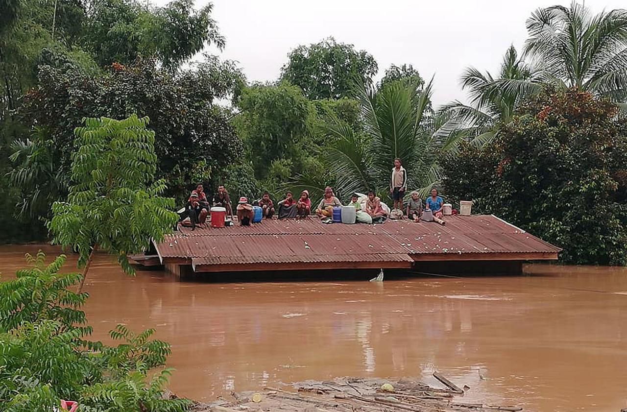 Effondrement d’un barrage au Laos : 17 corps retrouvés et des centaines de disparus