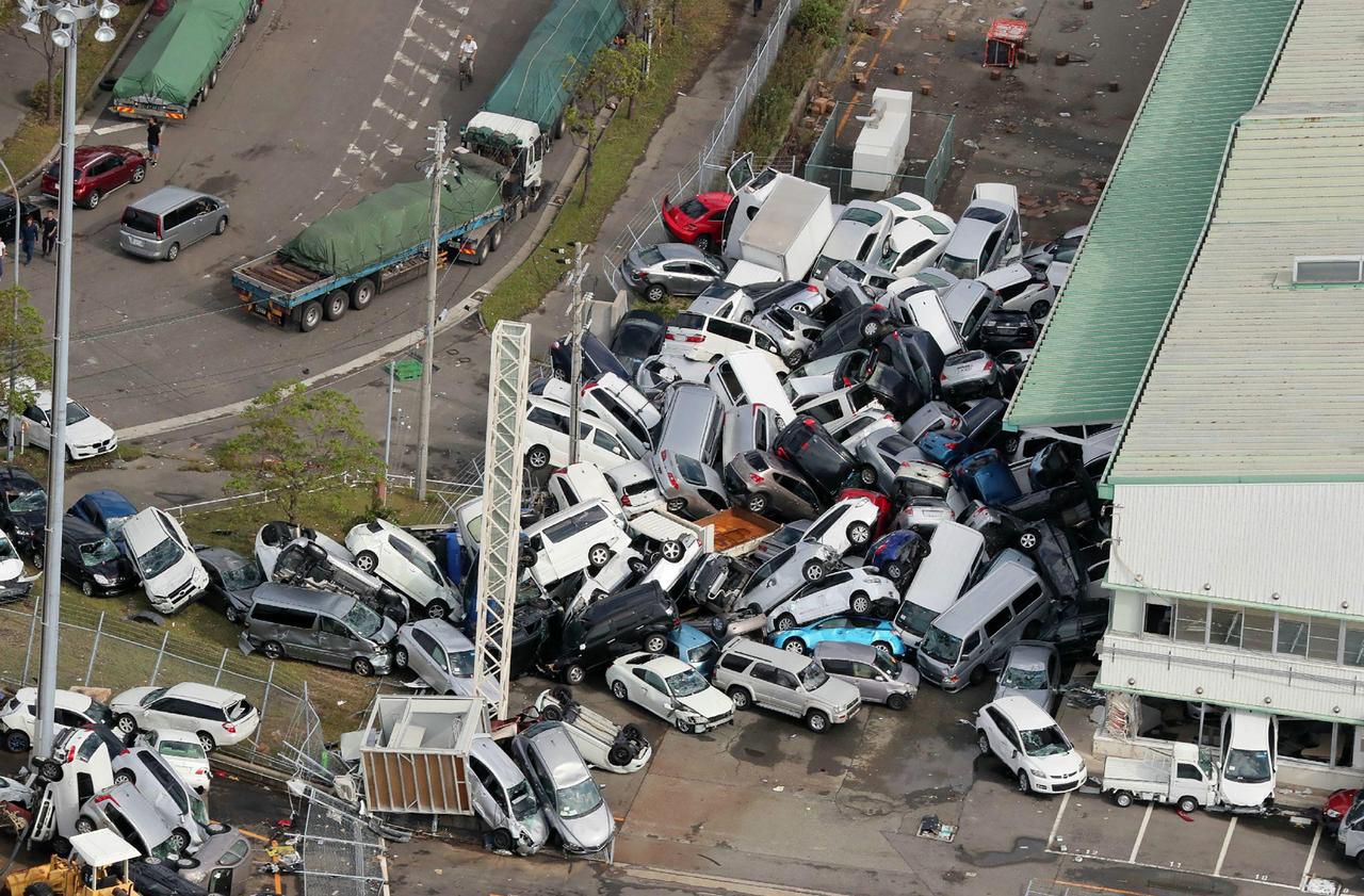Japon : dix morts et plus de 300 blessés après le passage du typhon Jebi