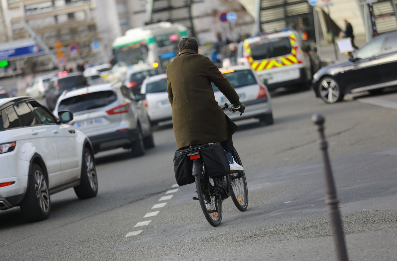 400 euros pour aller au travail en vélo ou covoiturage : feu vert de l’Assemblée au «forfait mobilités durables»