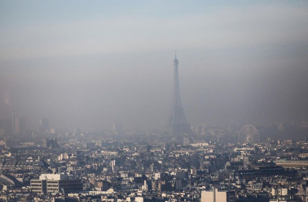 Dioxyde d’azote : la France dépasse les normes «de manière systématique»