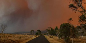 Incendies en Australie : des dizaines de milliers d’habitants évacués